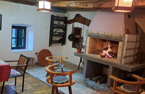 Karuc Hotel | Pet-Friendly Old House Nilovic: Rated 10/10 by Guests