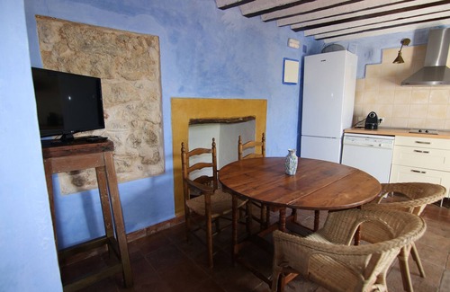 Zafra de Zancara Cottage | Experience the Old House of Pedro Chicote with Ocean Views