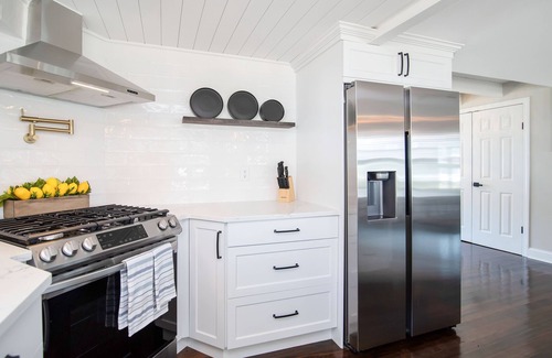 Old Lyme House | Seaside Escape: Old Lyme Shores Beach House Near Water