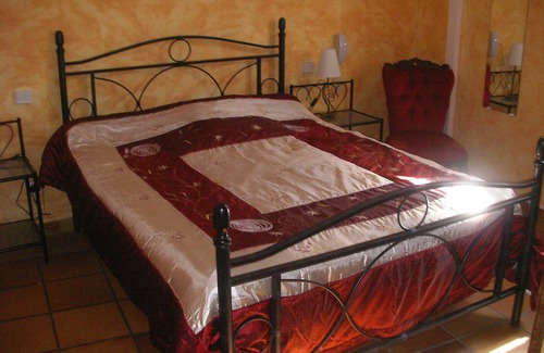 Saint-Genies-de-Malgoires House | Old Mas: Oceanfront Escape with Private Pool & Pet Friendly