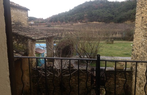 Entrechaux Cottage | Idyllic Retreat at Old Mas by Mont Ventoux, Pet Friendly
