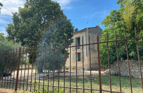 Pont Royal House | Idyllic Old Mill Retreat in Beautiful Luberon with Pool