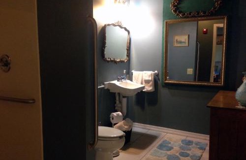 Hatfield Hotel | Old Mill Inn: Eco-Friendly Retreat with Hot Tub & Breakfast