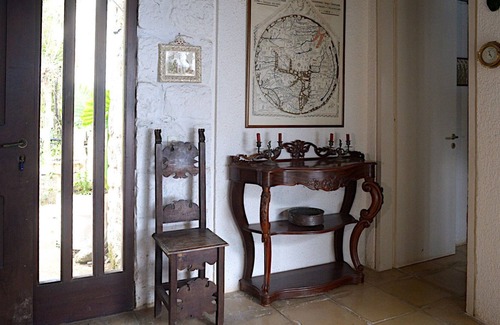 Lourdata House | old modern charm