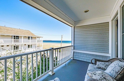 Old Orchard Beach Condo | Exceptional Oceanfront Escape at Old Orchard Beach Property