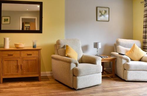 Trethurgy House | Charming Old Orchard Cottage Near Eden - Guest Rated 10/10