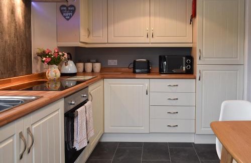 Trethurgy House | Charming Old Orchard Cottage Near Eden - Guest Rated 10/10