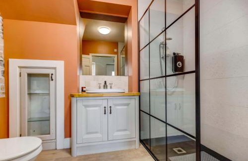 Smithborough Apartment | Old Post Office Apartment