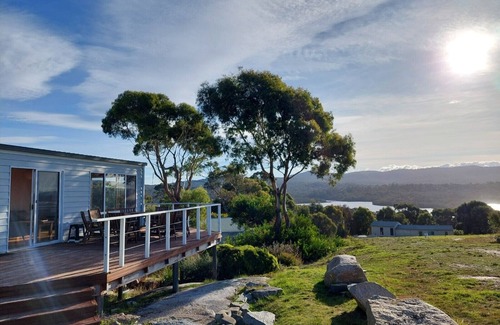 Binalong Bay House | Cozy Retreat at Old Salty with Oceanfront Views