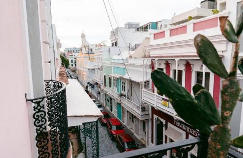 Catedral Apartment | Family-Friendly Stays at Old San Juan Rentals - Rated 8.3/10