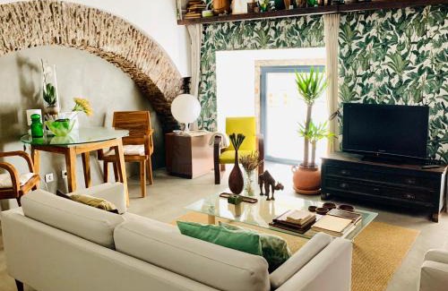 Sacramento Apartment | Old Stables Chiado - Perfect 1 Bedroom Retreat in Lisbon