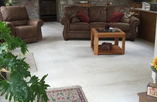 Lawrence Cottage | Cozy Old Stone House Get-away with Family-Friendly Amenities