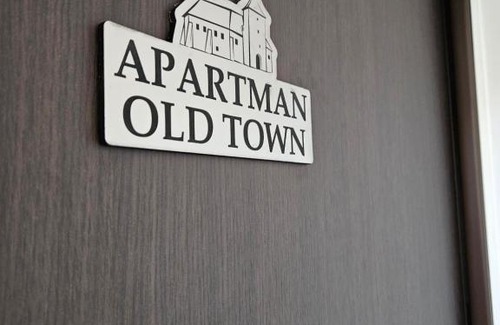 Durdevac Apartment | Discover Old Town Đurđevac: Free WiFi & Mini Zoo Access