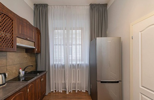 Old Town Apartment | Old town ap w FP by Polo apartments