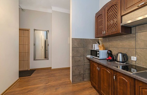 Old Town Apartment | Old town ap w FP by Polo apartments