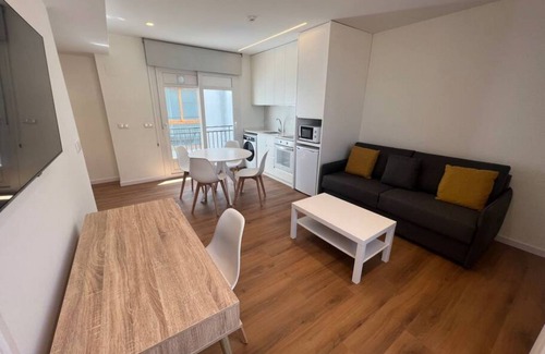 La Seu House | Family-Friendly Old Town Flats Casa del Bisbe Getaway