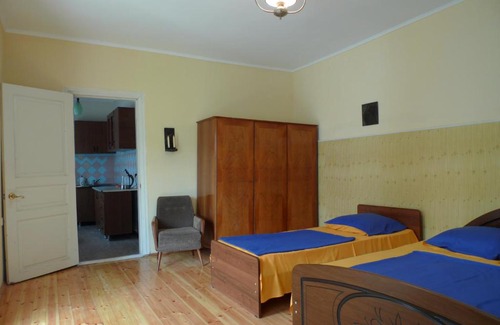 Bagmaran House | Top-Rated Old Town Guesthouse: Pet-Friendly & Family Welcoming