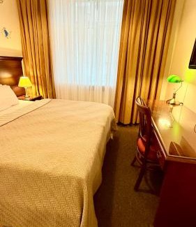 Old Town Hotel | Discover Art Hotel Bohema: A Pet-Friendly Gem in Klaipėda