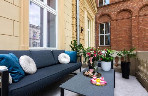 Piasek Południe Apartment | Discover Old Town K34: Family-Friendly 4-Star Retreat