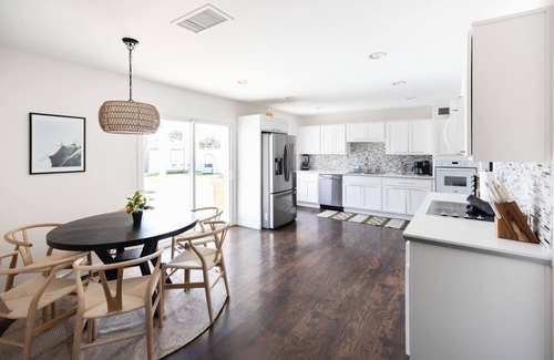 Cox Heights House | Old Town Oasis: Heated Pool & Golf Just Steps Away