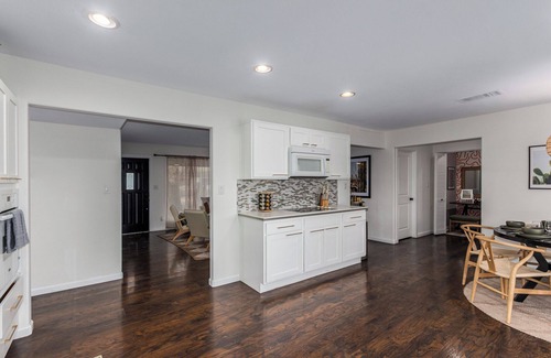Cox Heights House | Old Town Oasis: Heated Pool & Golf Just Steps Away