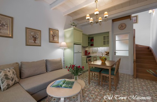 Old Town Rethymnon House | Explore Old Town Maisonette in Rethimno Today