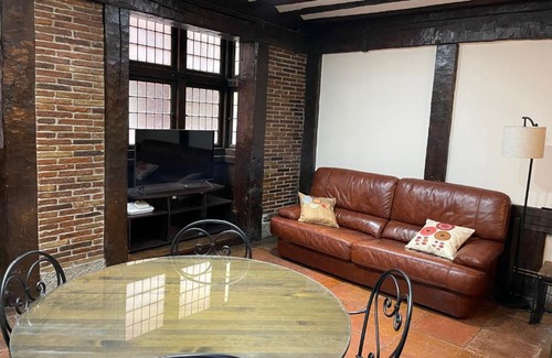 Bilbao Old Town Apartment | Discover Old Town Palace in Historic Casco Viejo Bilbao