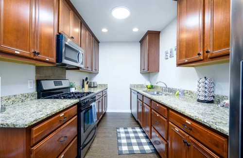 Cavalier Vista House | Unforgettable Old Town Escape with Private Pool & Ocean Views