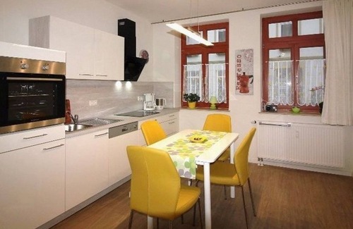 Wismar Apartment | Scenic Altstadtblick Wismar with Ocean View & Family-Friendly Amenities