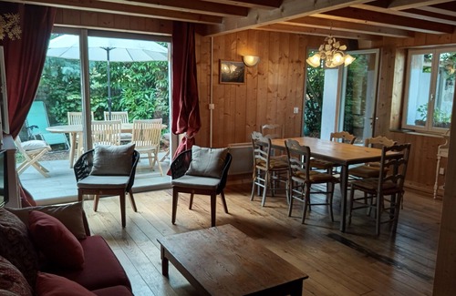 Le Porge House | Experience a Restored Landes Barn by the Oceanfront
