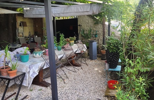 Ruoms House | Quaint Old Village House with Pool and Breakfast Options