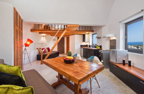 Vourvoulos House | Experience Old Vourvoulos Houses - Cozy Loft for 2-4