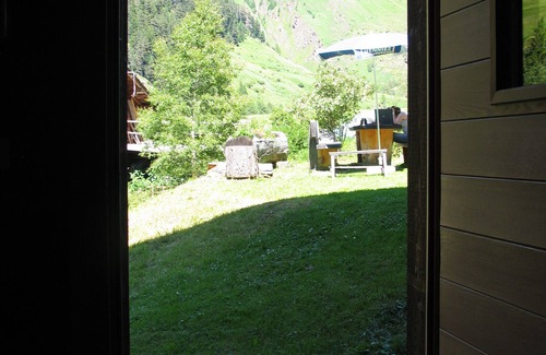 Binn Apartment | Newly Restored Old Walliser House with Balcony & Garden