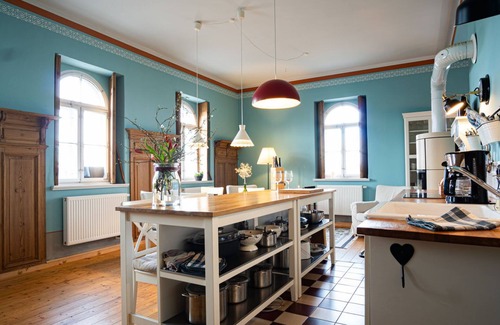 Vöhl-Herzhausen House | Inviting Old Water Tavern: Pool, Spa & Ocean Views Await
