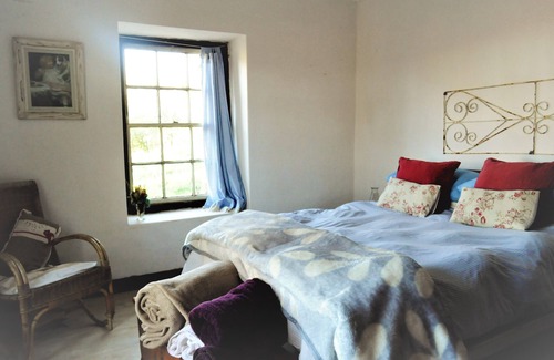 Joubertina Cottage | Serene Farmstay: Unplug and Enjoy Nature's Embrace
