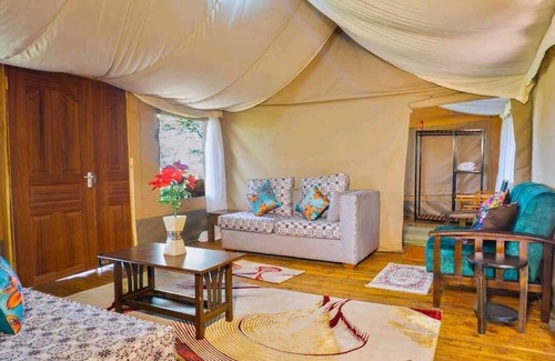 Maasai Mara Resort | Oldarpoi Mara Camp