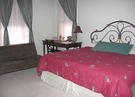 Troy Bed & Breakfast | Cozy Stays at Olde Judge Mansion B&B - Family Friendly Retreat