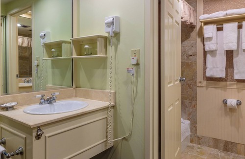 Basking Ridge Hotel | Welcome to Olde Mill Inn: Family-Friendly Getaway Awaits