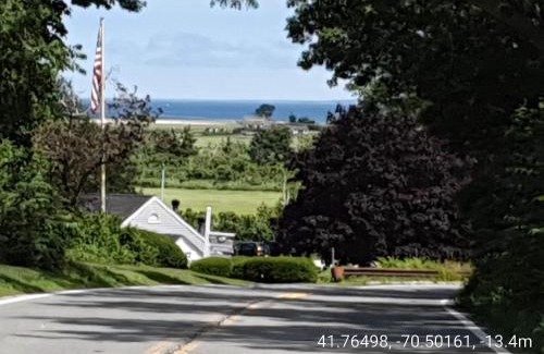 Sandwich House | Historic District Escape in Cape Cod’s Oldest Town