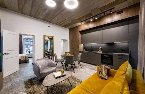 Old Town Apartment | Discover Oldtown Trinity House - 4-Star Guest Favorite