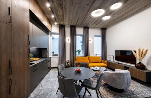 Old Town Apartment | Discover Oldtown Trinity House - 4-Star Guest Favorite