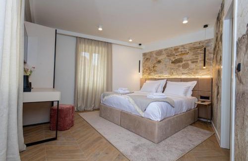 Split Bed & Breakfast | Olea Luxury Rooms & Spa