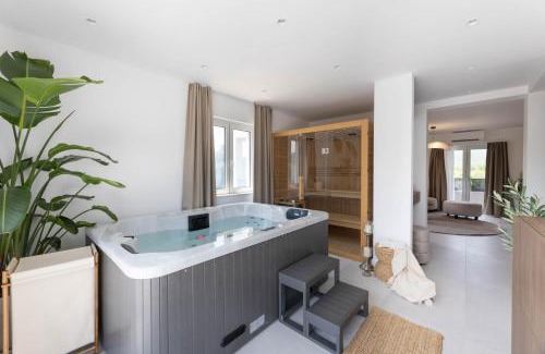 Bristivica Villa | Olea Mansion Excelsior - Tennis, ATV, Sauna, Jacuzzi, Gym