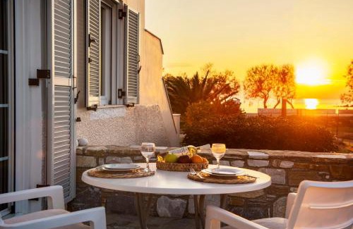 Posidonia Apartment | Cozy Olea Suite by the Sea - Guest Rated 9.8/10