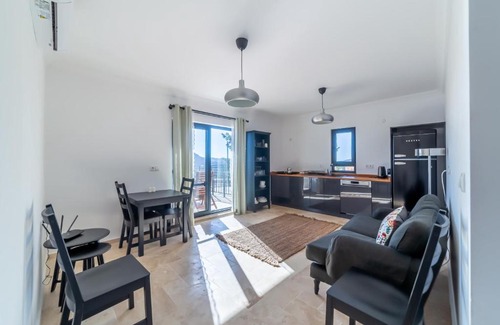 Datca Apartment | Pet-Friendly Olea Suites Datça with Inviting Pool