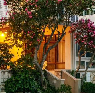 Lumbarda House | Unmatched Comfort at Oleander House with Oceanfront Views