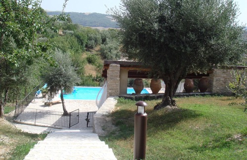 Ripabottoni Apartment | Oleandro 2: Guest Rated Perfection with Ocean View & Pool