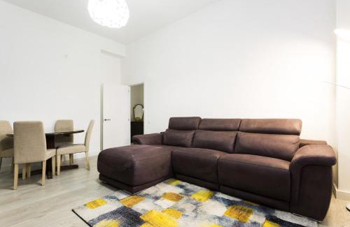 Hondarribia Historic Center Apartment | Olerki by Smiling Rentals: Family-Friendly Getaway