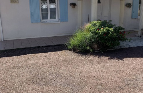 Domino House | OLERON-Domino: Tranquil Beach House with Ocean Views