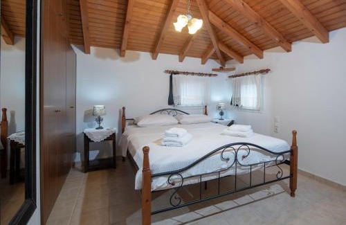 Oitylo Apartment | Pet and Child-Friendly Stay at Olga's Home Oitylo
